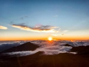 Maui Haleakala Sunrise : 6 Important Things to Know - Find Love and Travel
