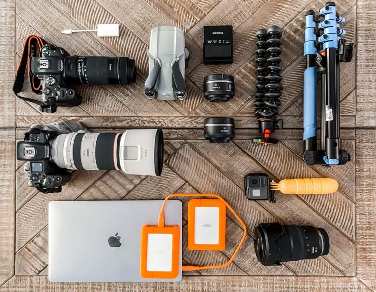 Best Camera Gear for A Travel Blogger Find Love and Travel